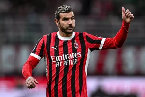 أليجري يكشف عن رحيل ثيو هيرنانديز عن ميلان: تمنيات بالتوفيق للاعب