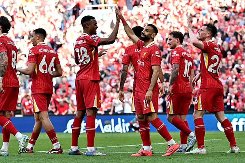 ليفربول يختتم معسكره بخمس مباريات ودية، تشمل اثنتين في يوم واحد ليفربول يختتم معسكره بخمس مباريات ودية، تشمل اثنتين في يوم واحد