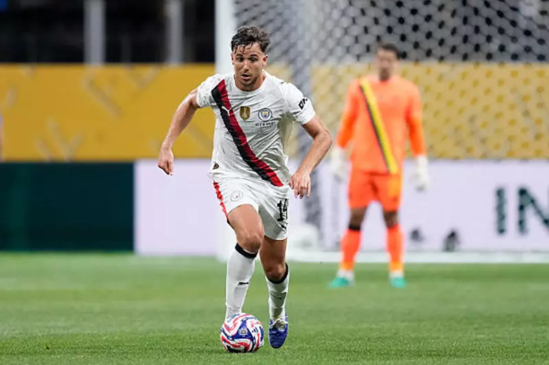 هل يتجه نيكو جونزاليس لمغادرة مانشستر سيتي بعد 17 مباراة فقط؟ هل يتجه نيكو جونزاليس لمغادرة مانشستر سيتي بعد 17 مباراة فقط؟